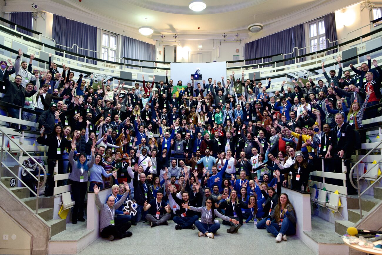 Gruppenfoto Google Developer Experts Summit Europe 2023 im Google Office Berlin